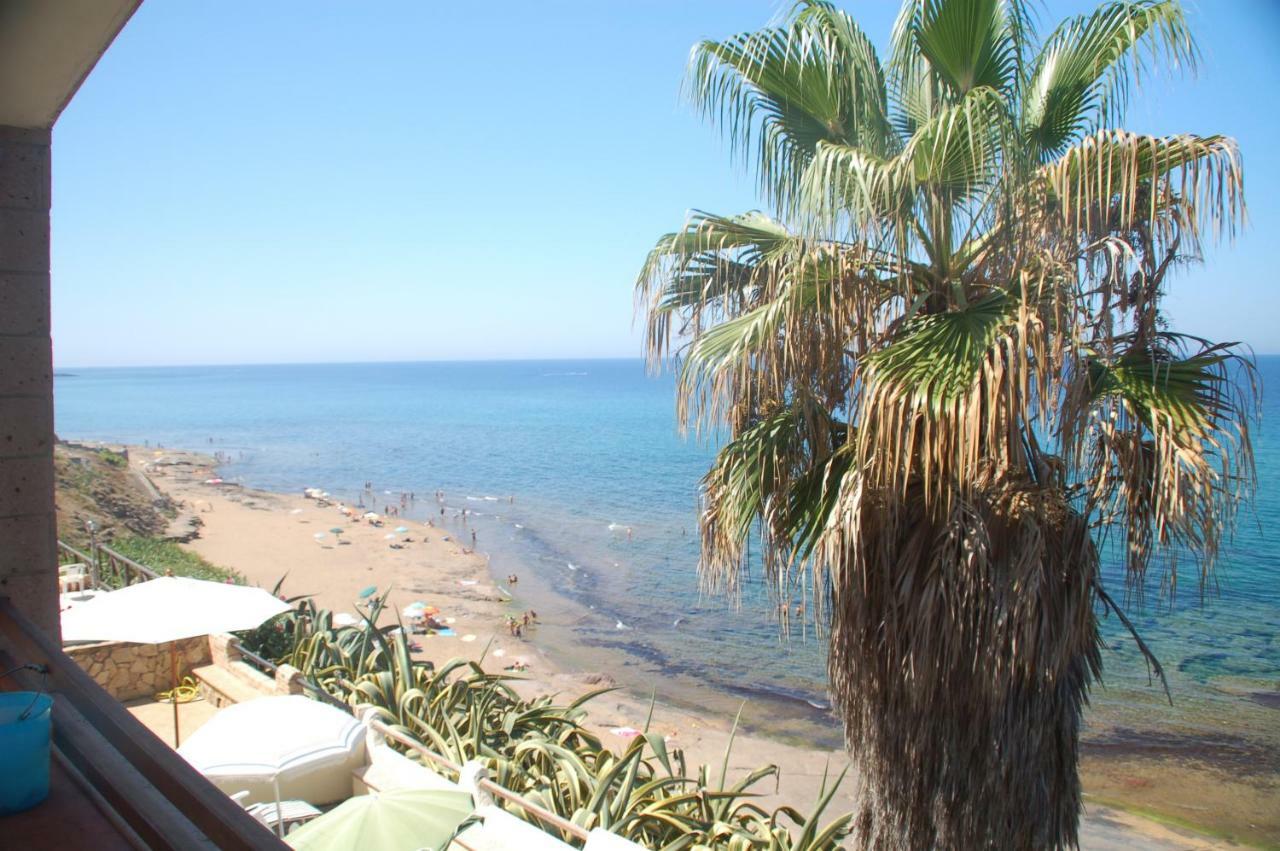 Waterfront Apartments Bosa Porto Alabe Buitenkant foto